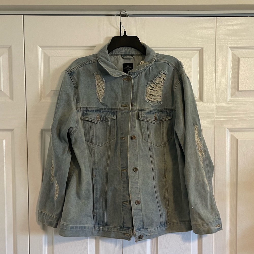 Plus Ripped Light Wash Jean Jacket| Brand: One5One| Size: 1X